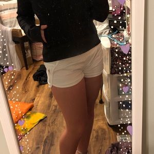 🤍LuLulemon shorts🤍